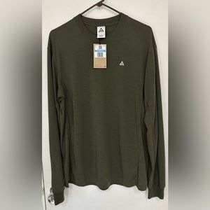 Nike ACG Men Goat Rock Long Sleeve Shirt Size M Olive Green NWT